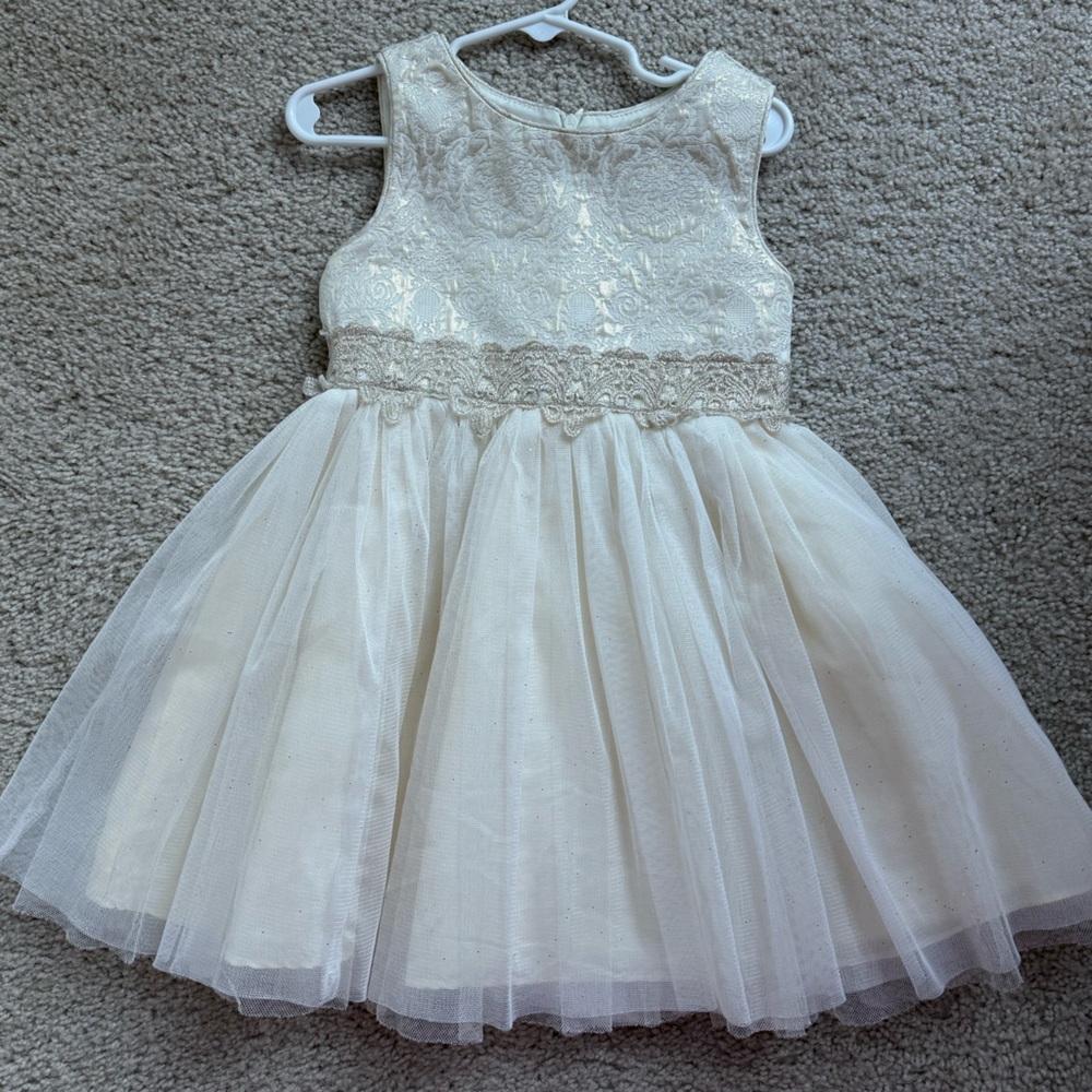 Formal dress size 4T